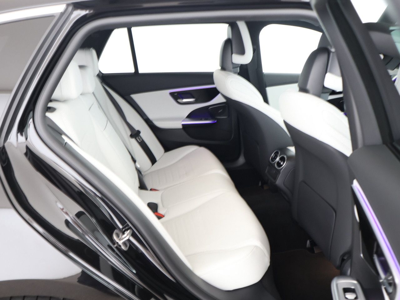 Mercedes-Benz C-Klasse – Bild 14
