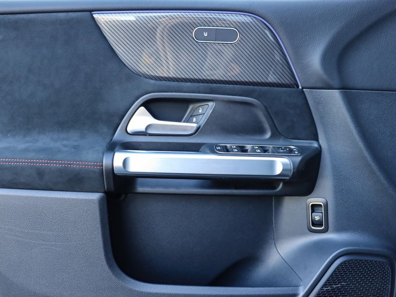 Mercedes-Benz GLB – Bild 18