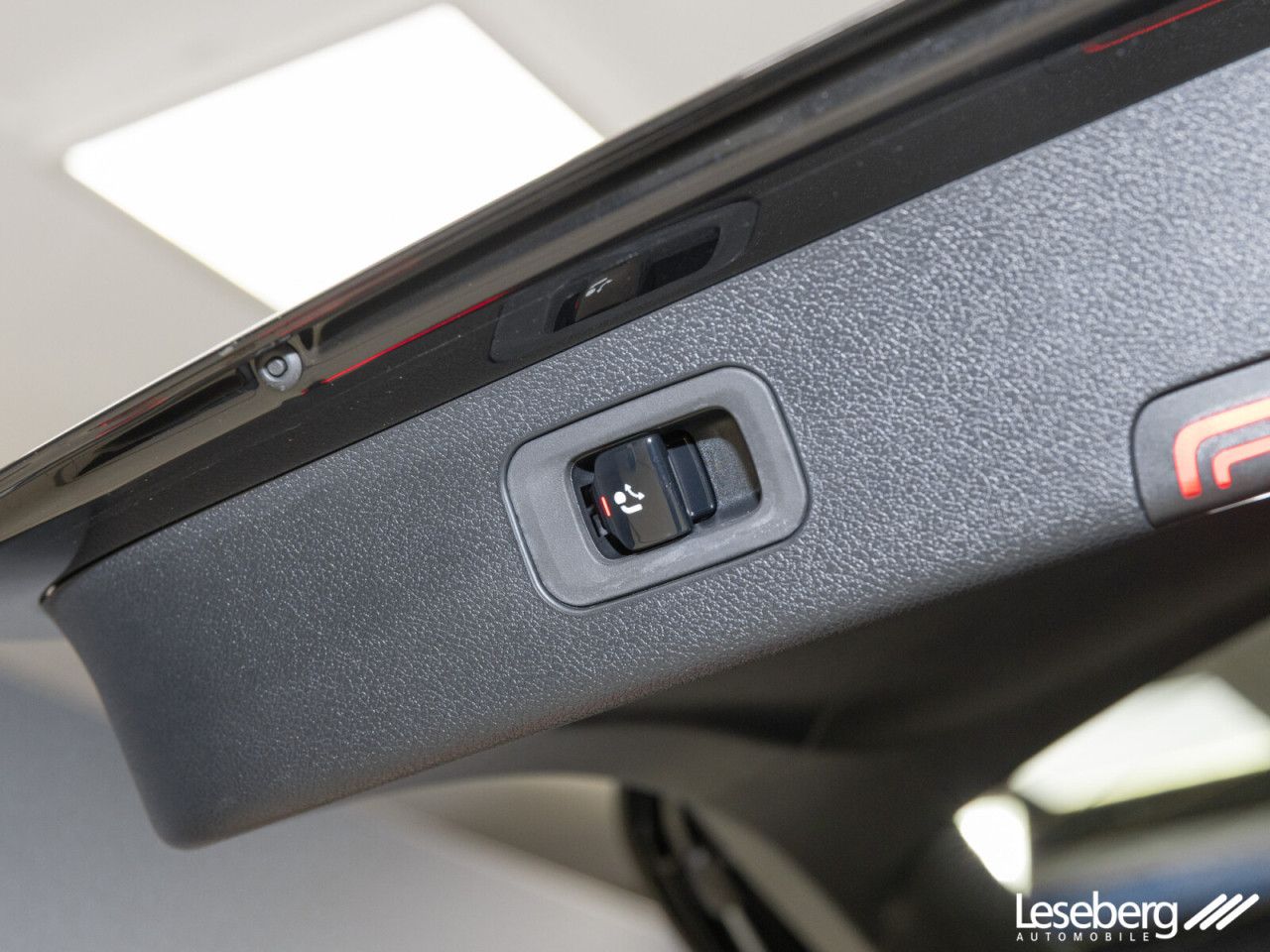 Mercedes-Benz E-Klasse – Bild 10
