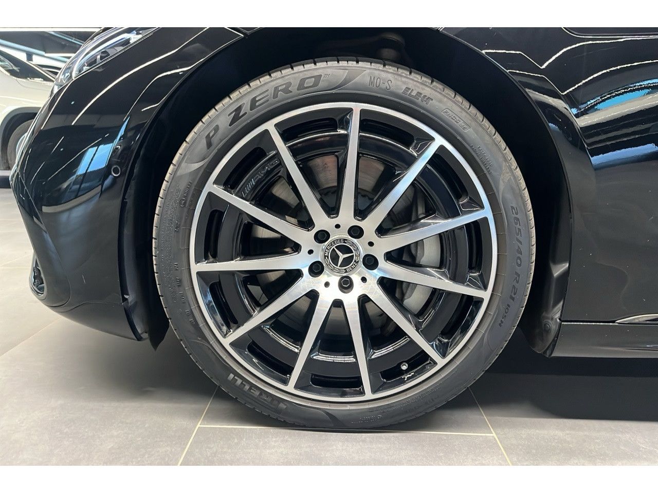 Photo du v&eacute;hicule 12 / 18