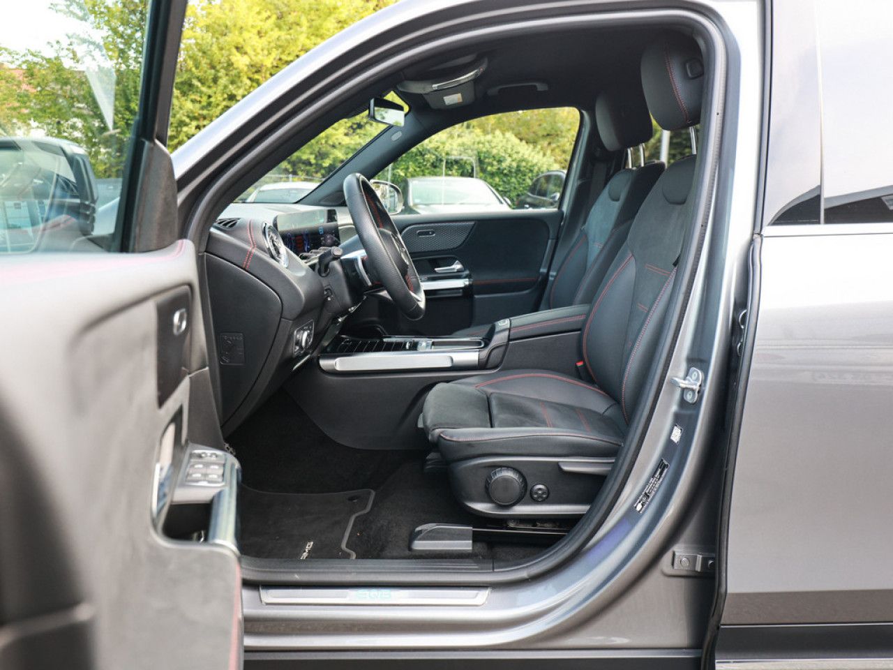 Mercedes-Benz EQB – Bild 11