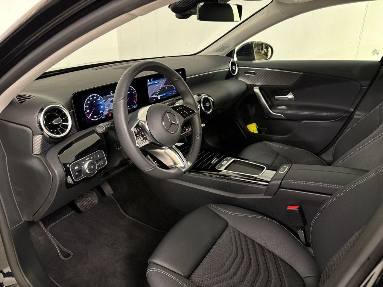 Fahrzeugbild 12 / 19