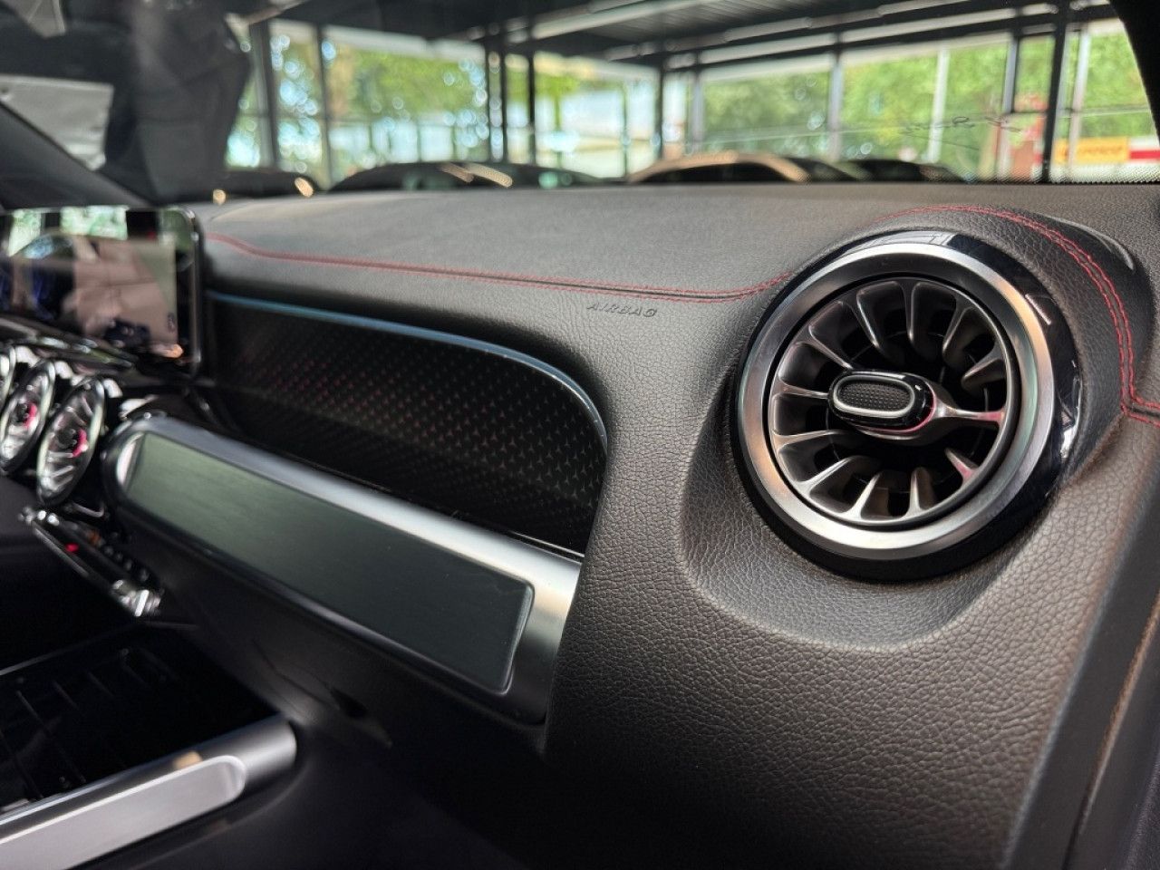 Mercedes-Benz EQB – Bild 17