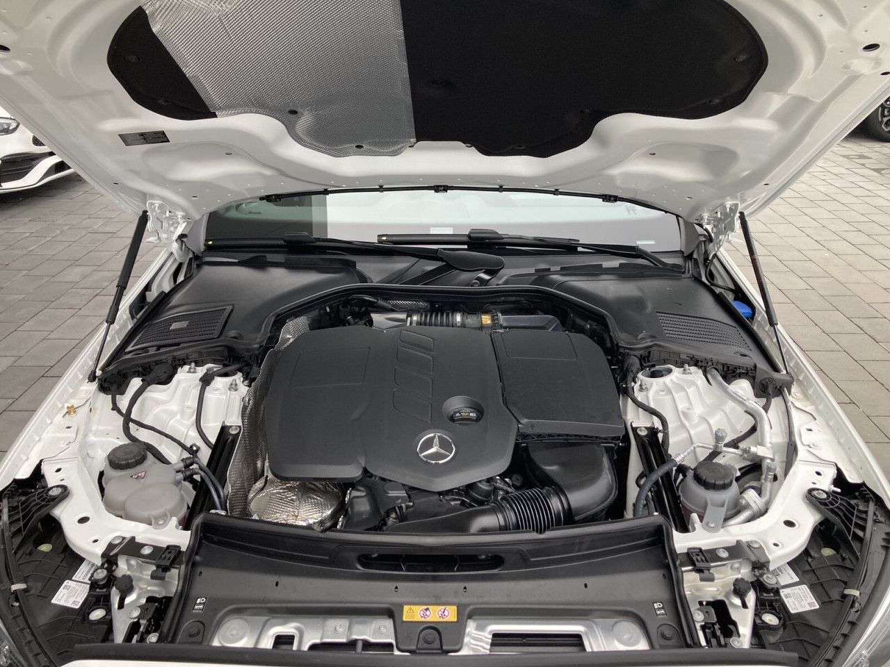 Mercedes-Benz C-Klasse – Bild 10