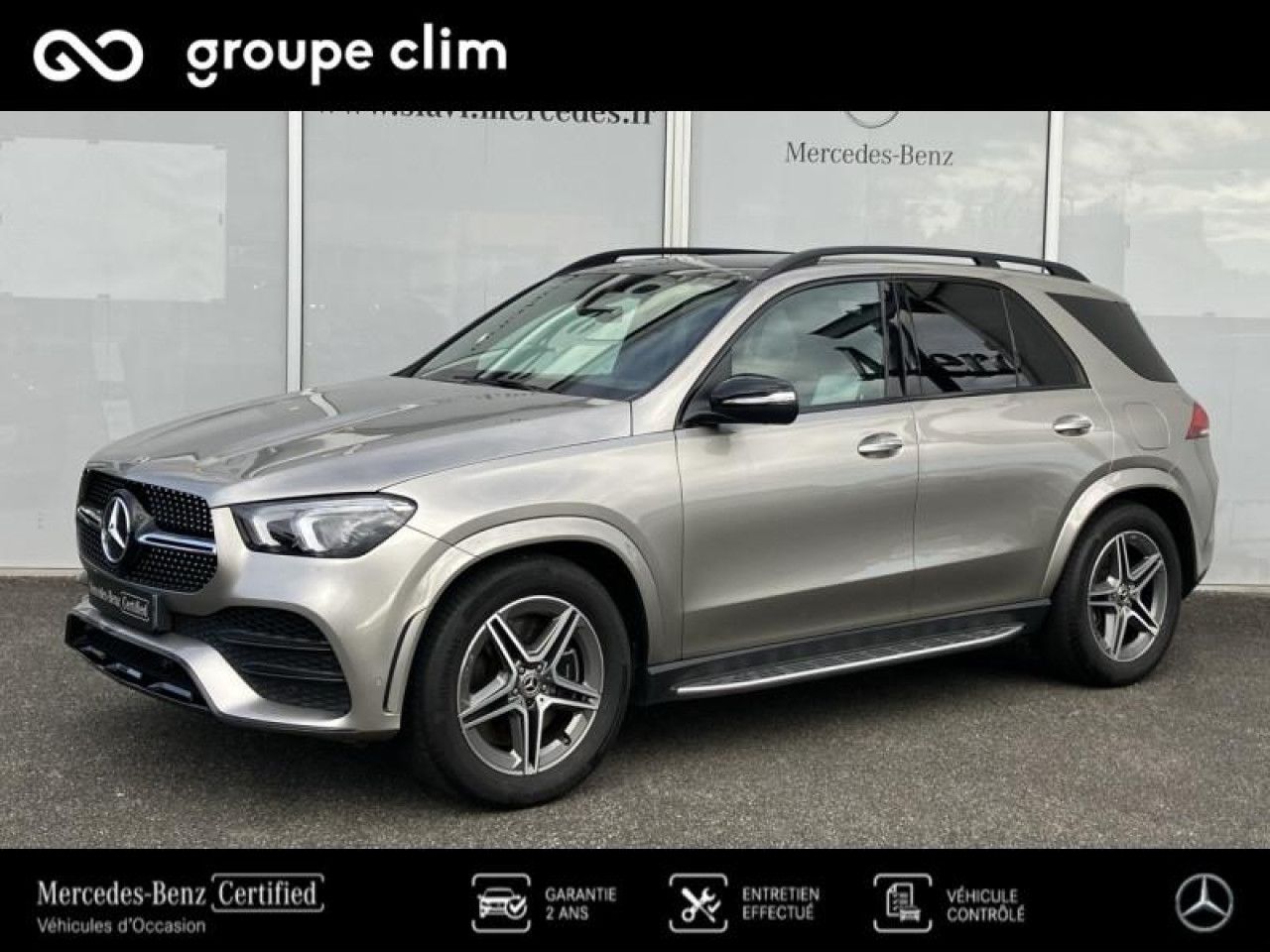 Photo du v&eacute;hicule 1 / 18