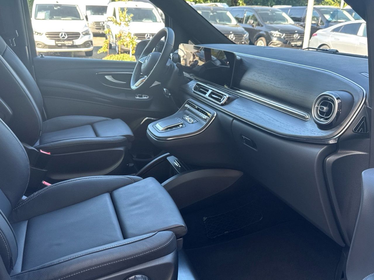 Mercedes-Benz EQV – Bild 14