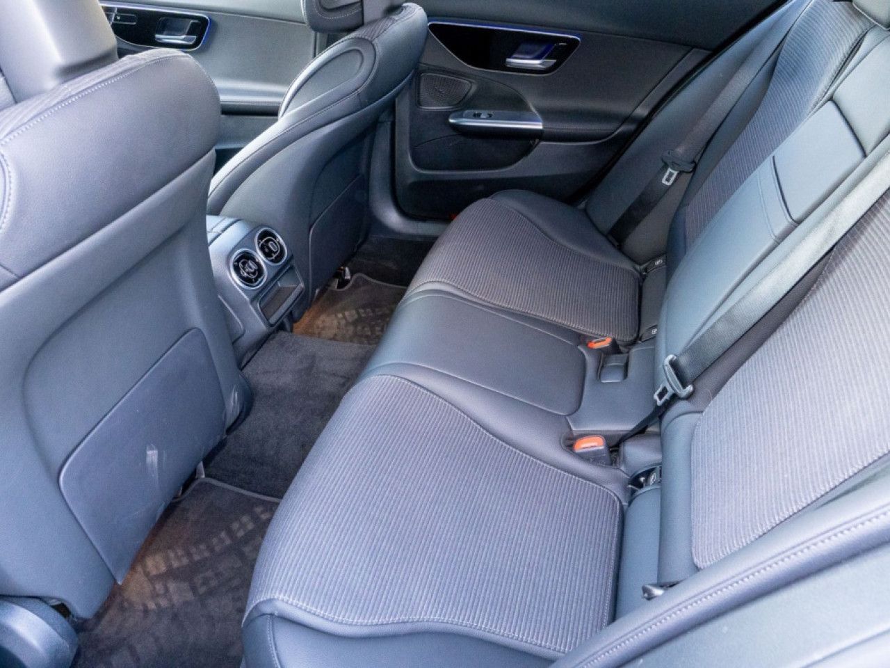 Mercedes-Benz C-Klasse – Bild 11