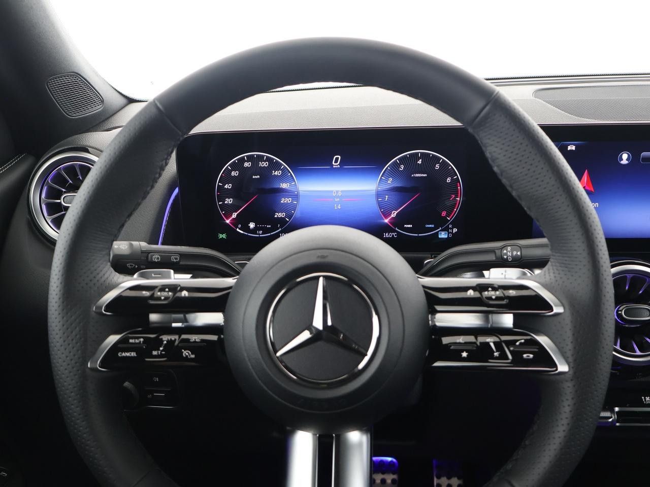 Mercedes-Benz GLB – Bild 10