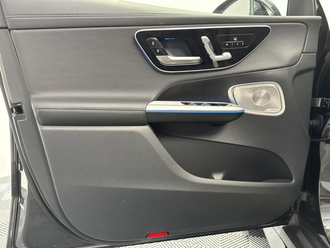 Zdjęcie pojazdu 10 / 21