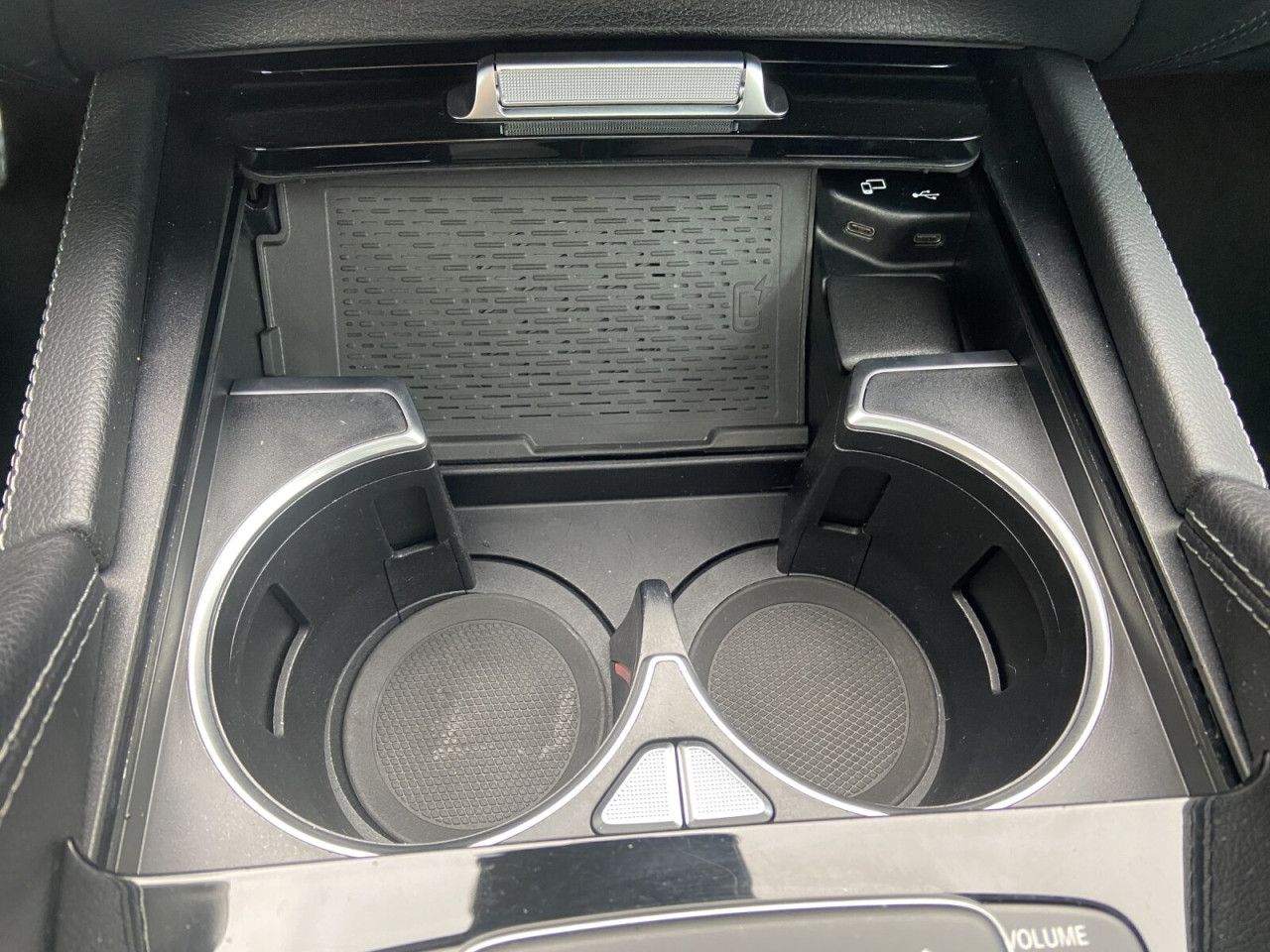 Fahrzeugbild 28 / 30