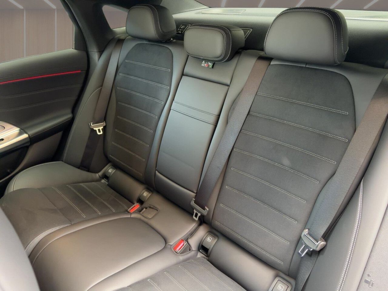 Mercedes-Benz C-Klasse – Bild 16