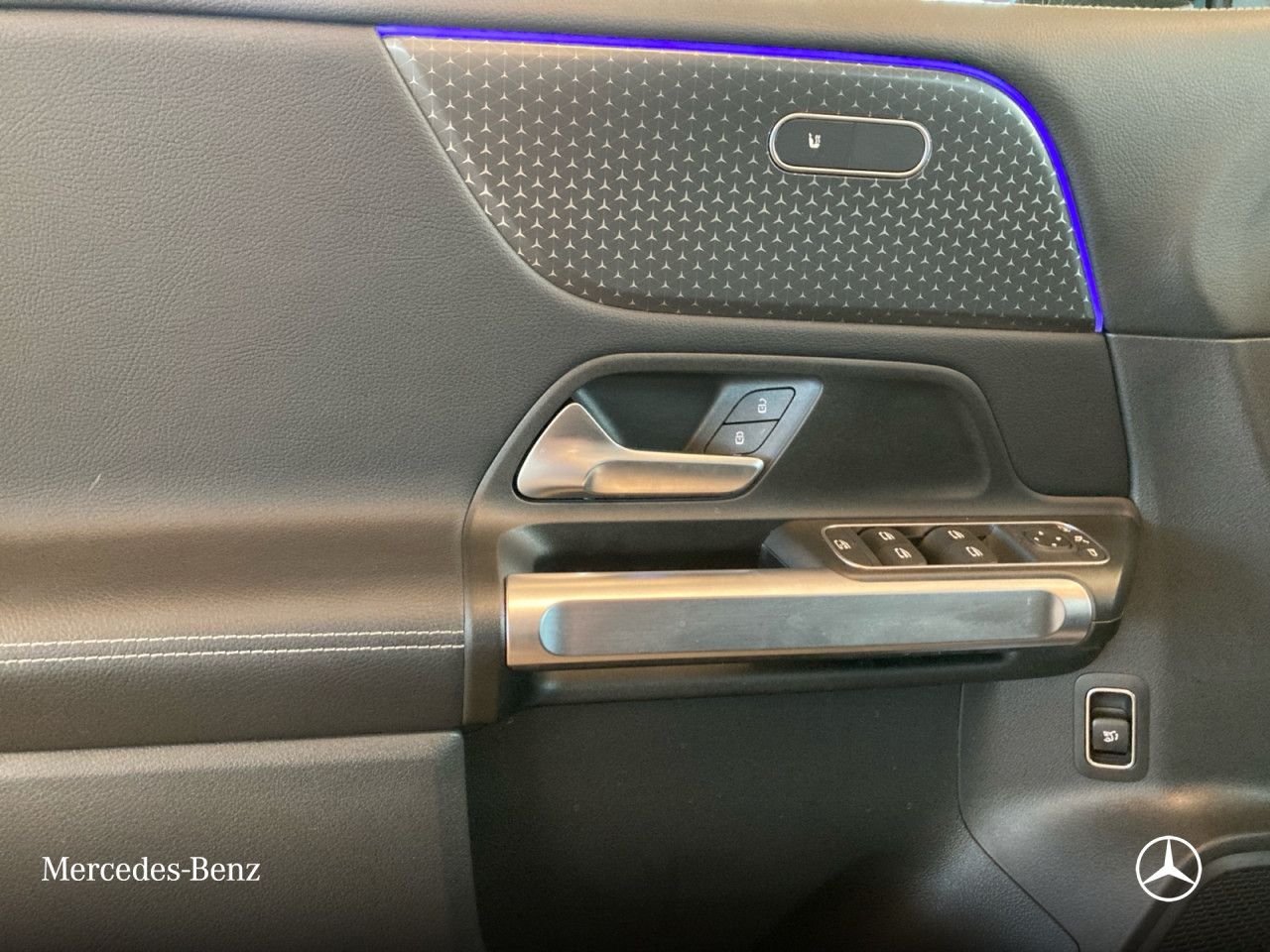Mercedes-Benz GLB – Bild 14