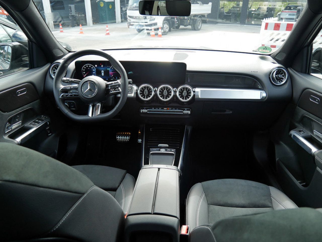 Mercedes-Benz GLB – Bild 7