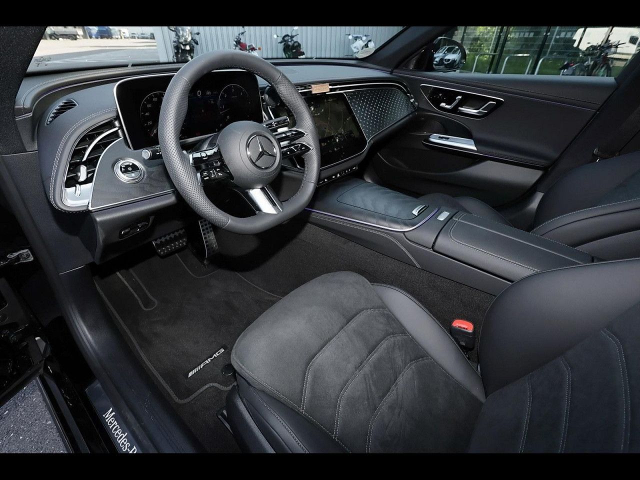 Mercedes-Benz E-Klasse – Bild 8