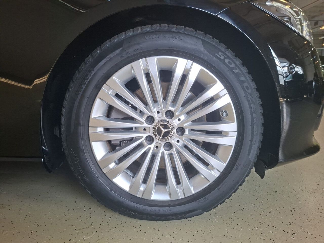 Mercedes-Benz C-Klasse – Bild 9