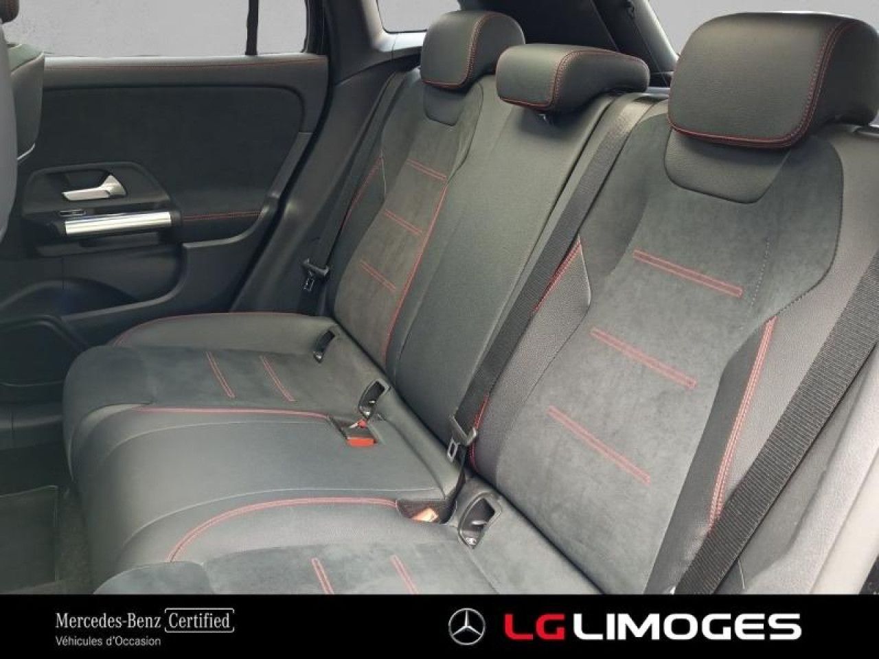 Photo du v&eacute;hicule 11 / 18