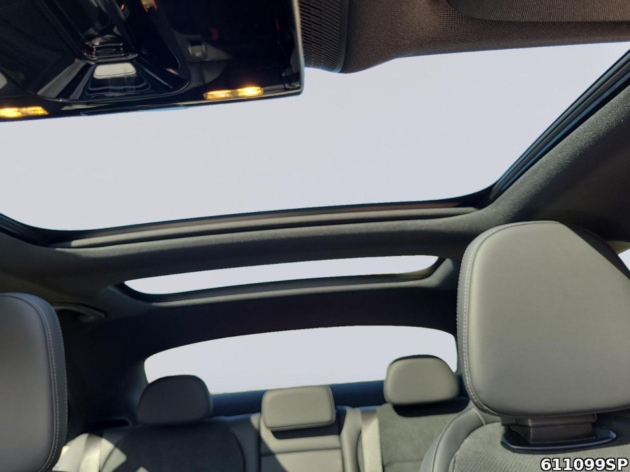 Mercedes-Benz E-Klasse – Bild 11