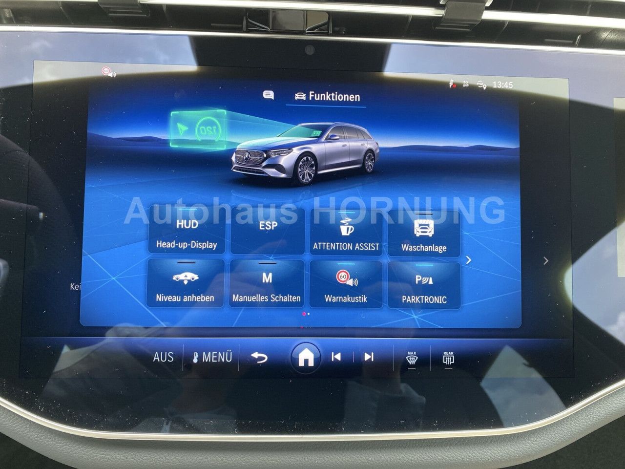 Mercedes-Benz E-Klasse – Bild 25