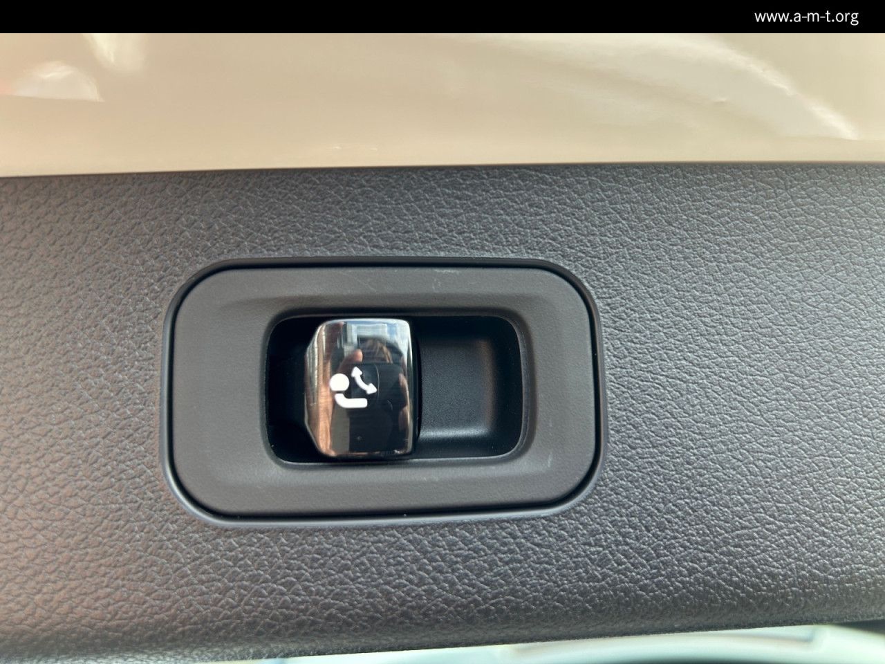 Mercedes-Benz E-Klasse – Bild 16