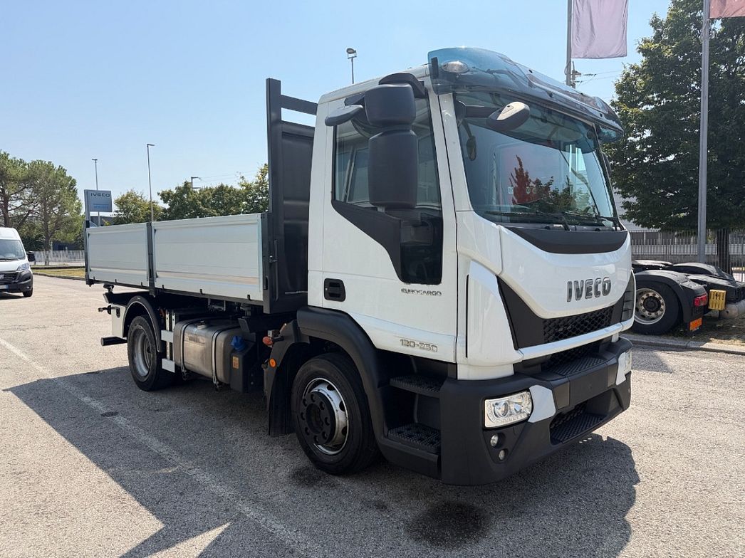 IVECO | IVECO EUROCARGO 120E250P RIBALTABILE TRILATERALE