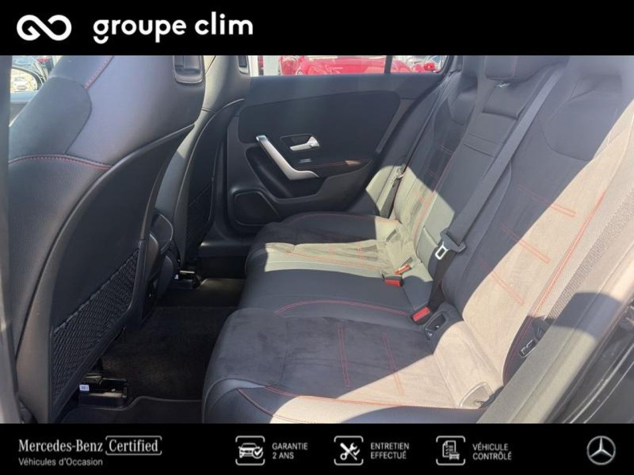 Photo du véhicule 9 / 18