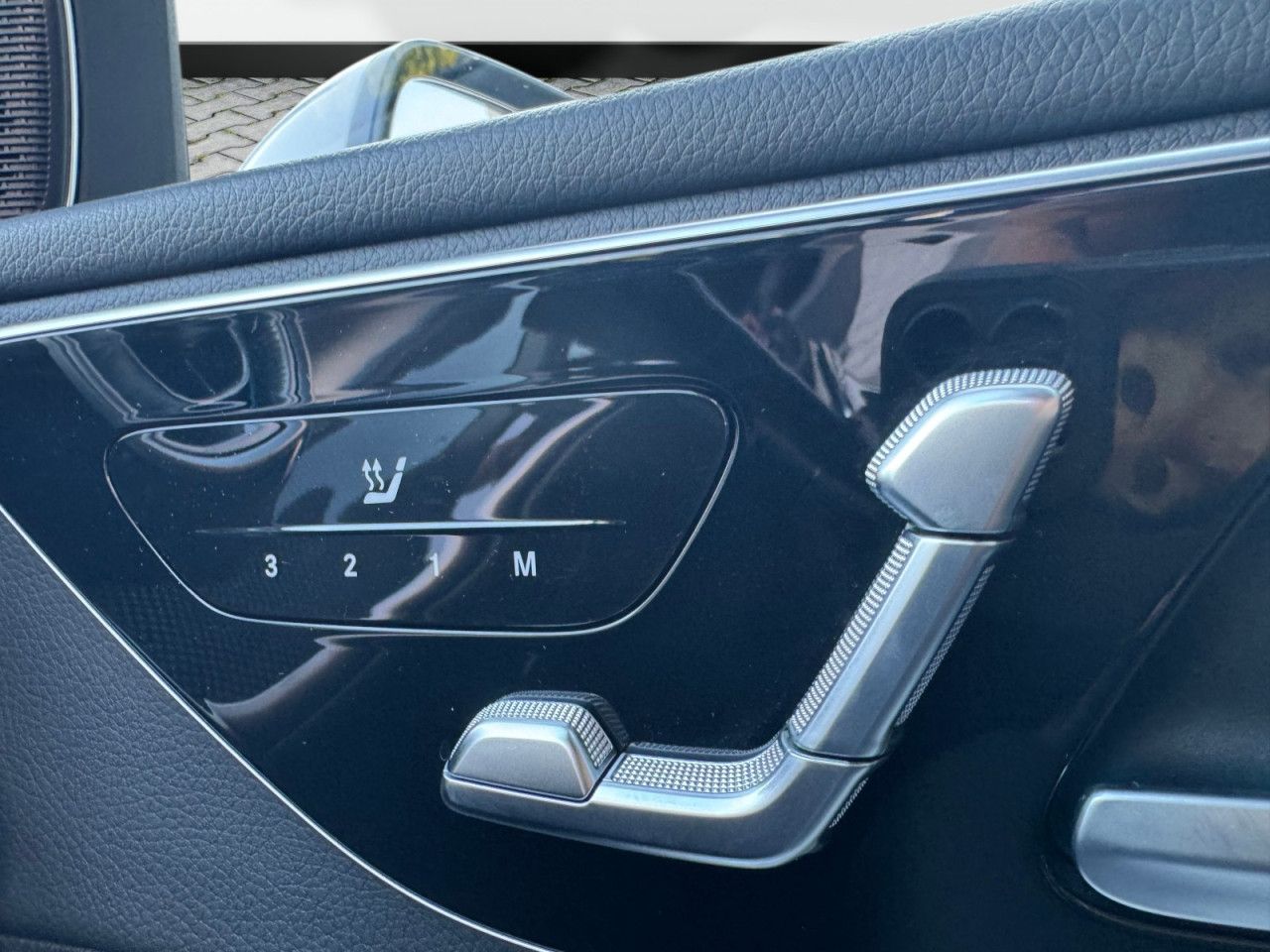 Zdjęcie pojazdu 18 / 25