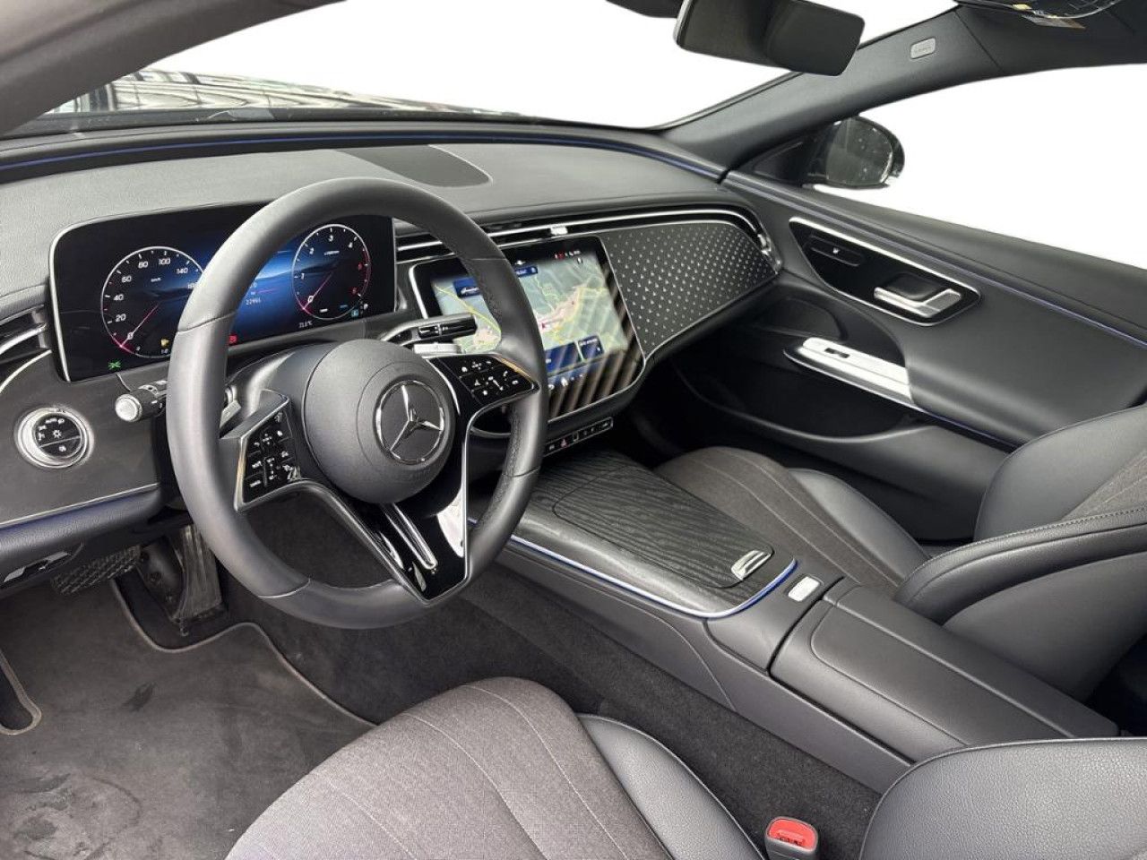 Mercedes-Benz E-Klasse – Bild 9
