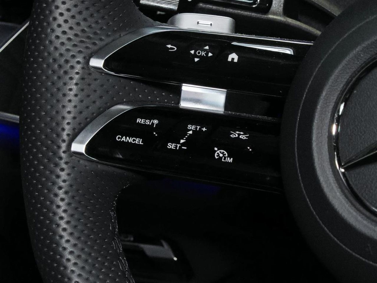 Mercedes-Benz E-Klasse – Bild 10
