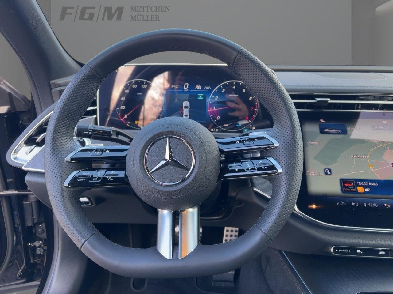 Mercedes-Benz E-Klasse – Bild 9