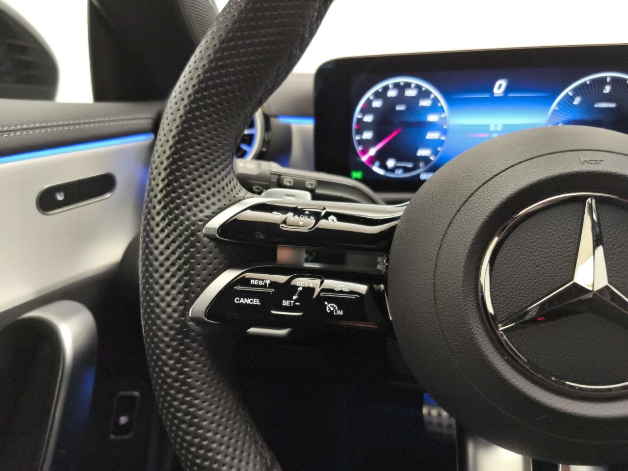 Mercedes-Benz CLA – Bild 16