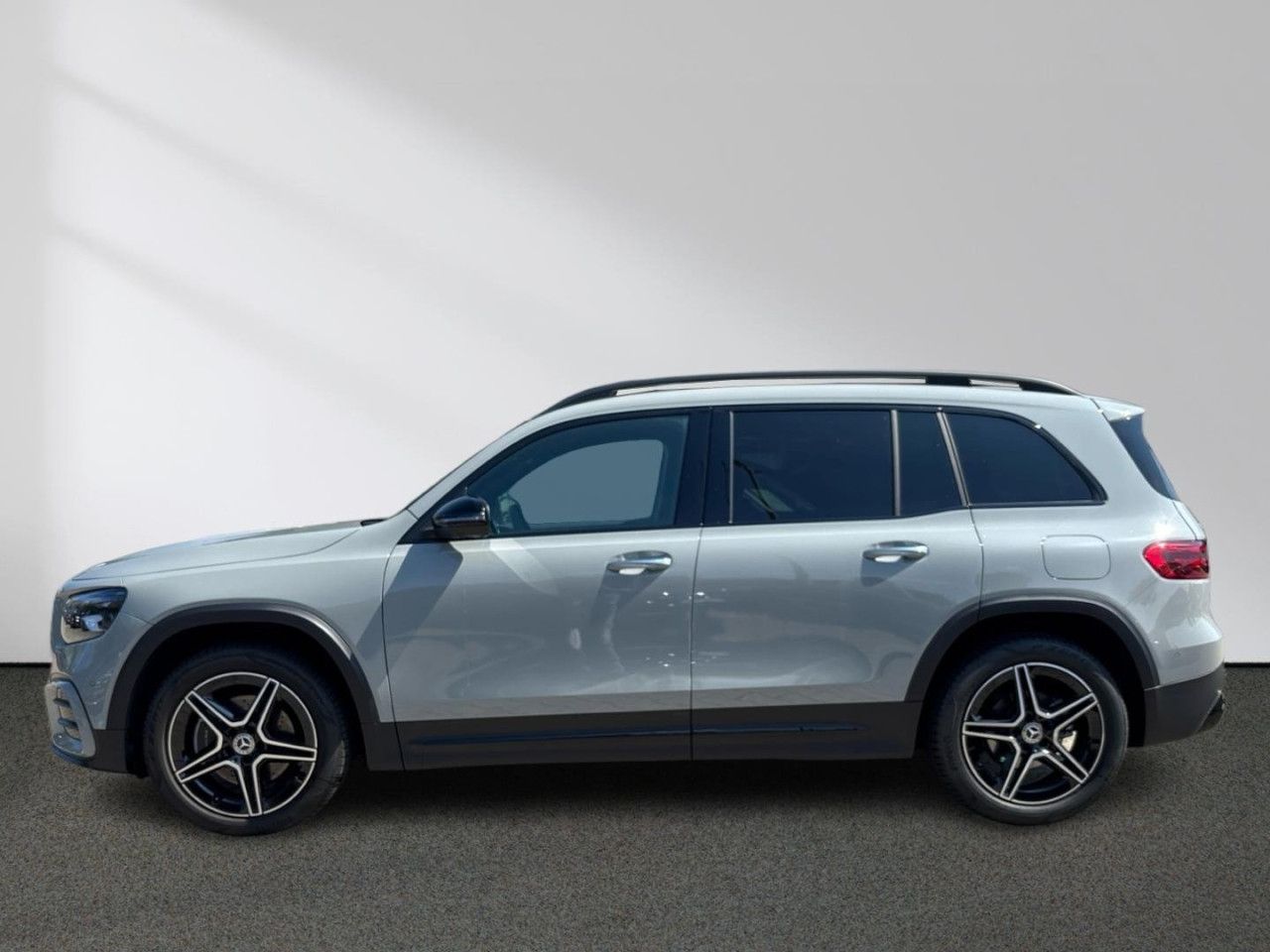 Mercedes-Benz GLB – Bild 2