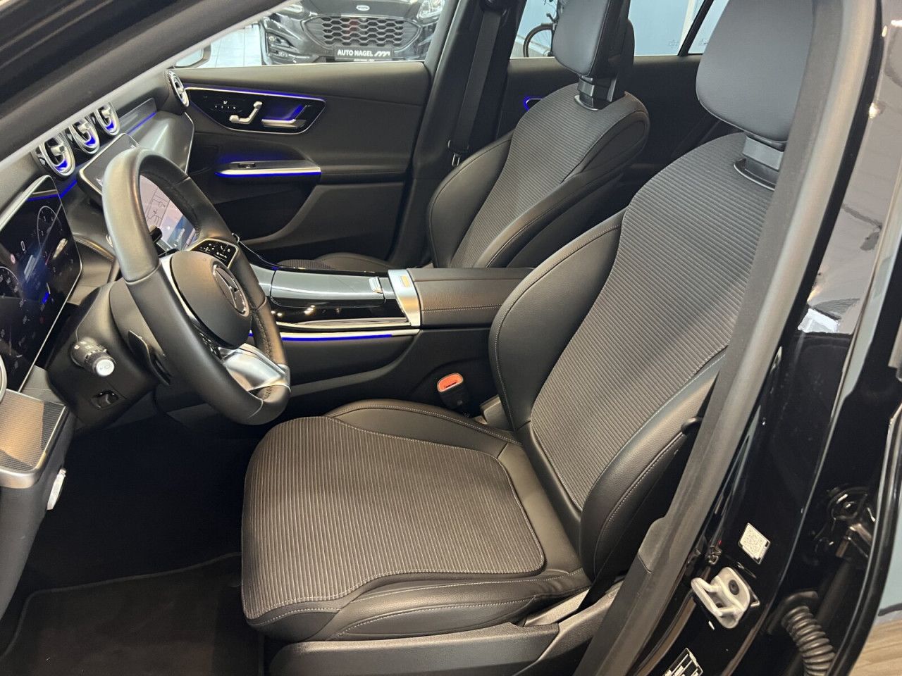 Mercedes-Benz GLC – Bild 11