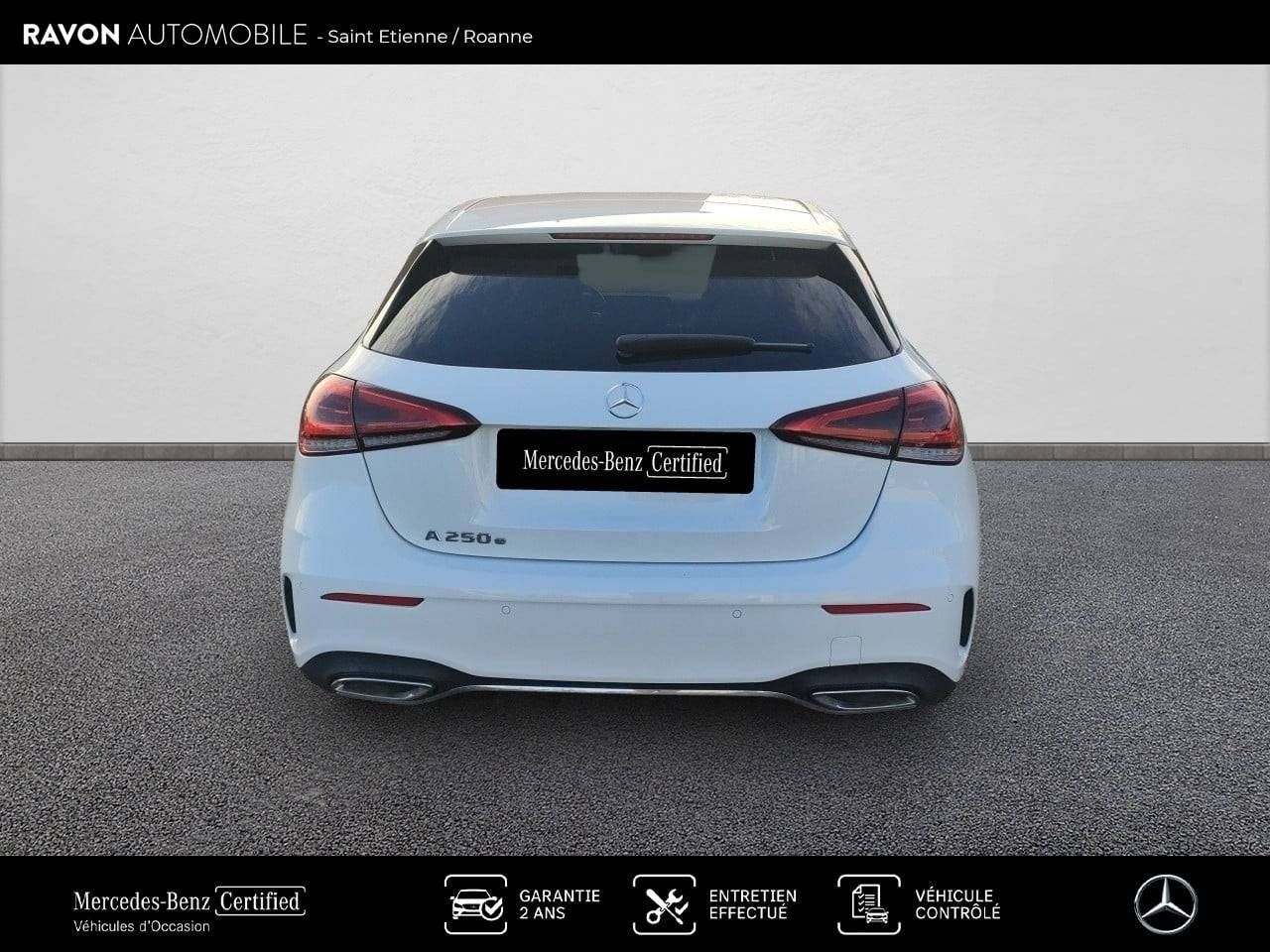 Photo du v&eacute;hicule 12 / 18