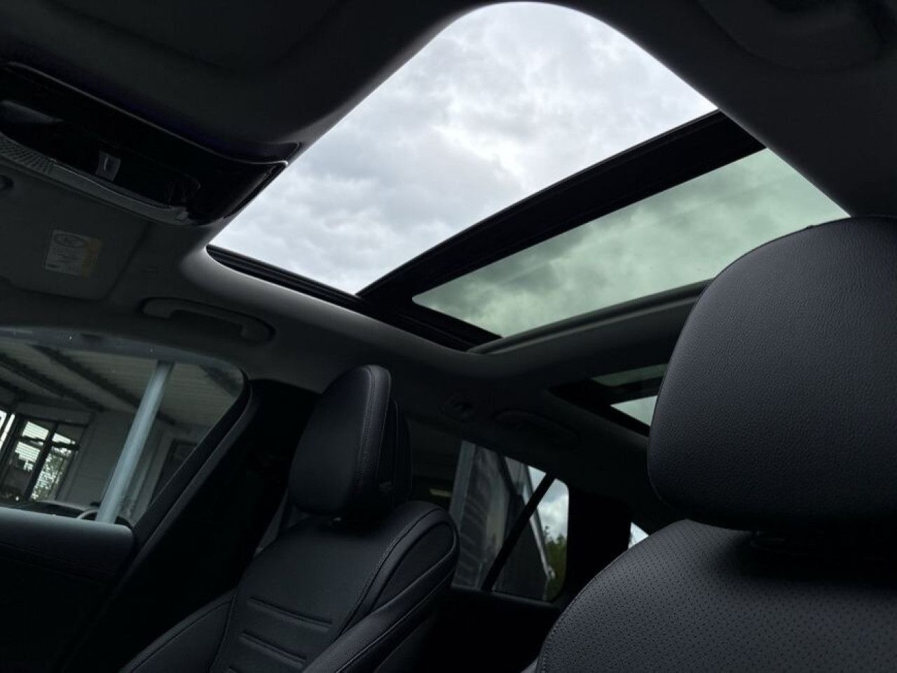 Mercedes-Benz C-Klasse – Bild 25