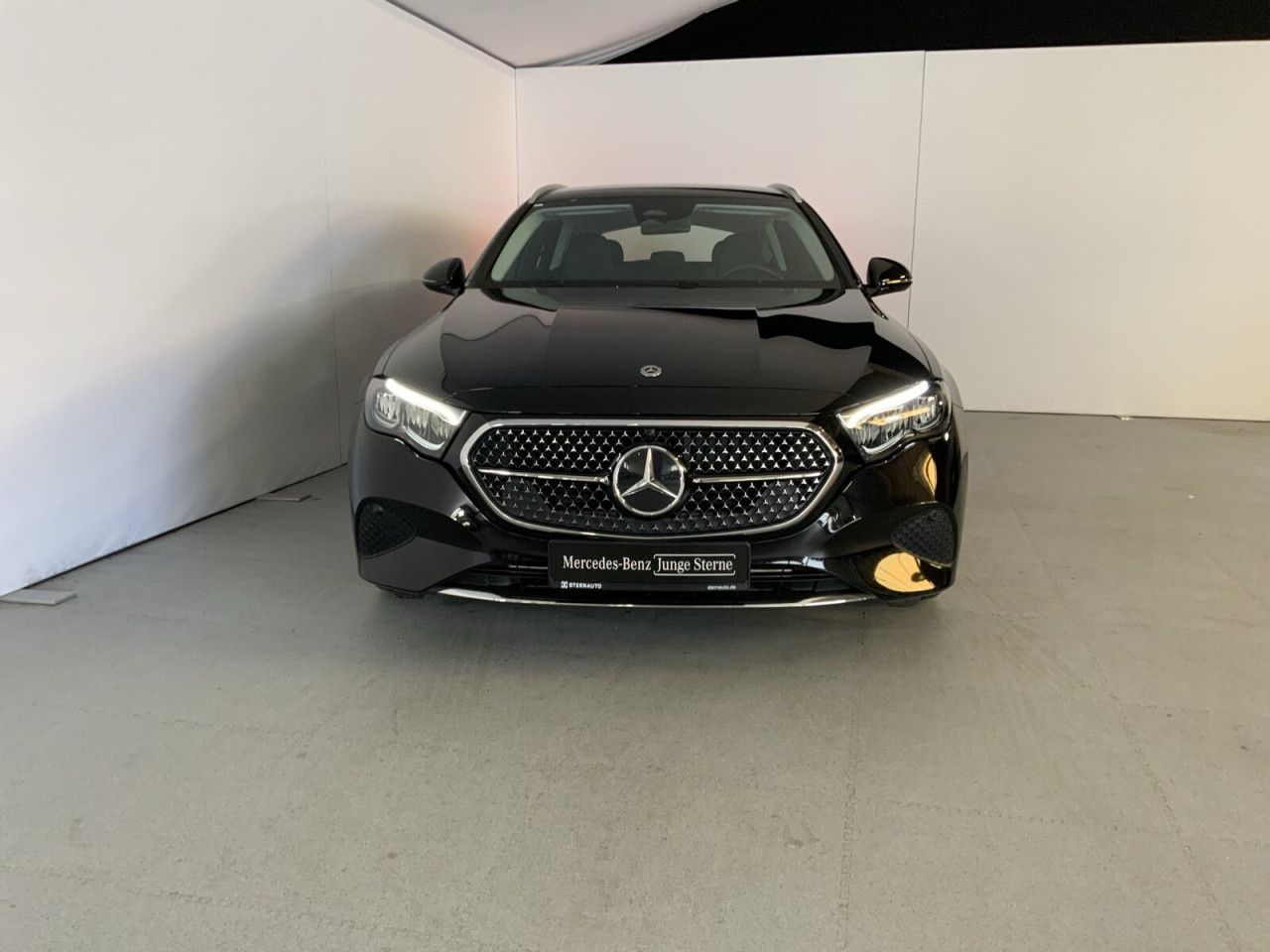Mercedes-Benz E-Klasse – Bild 2