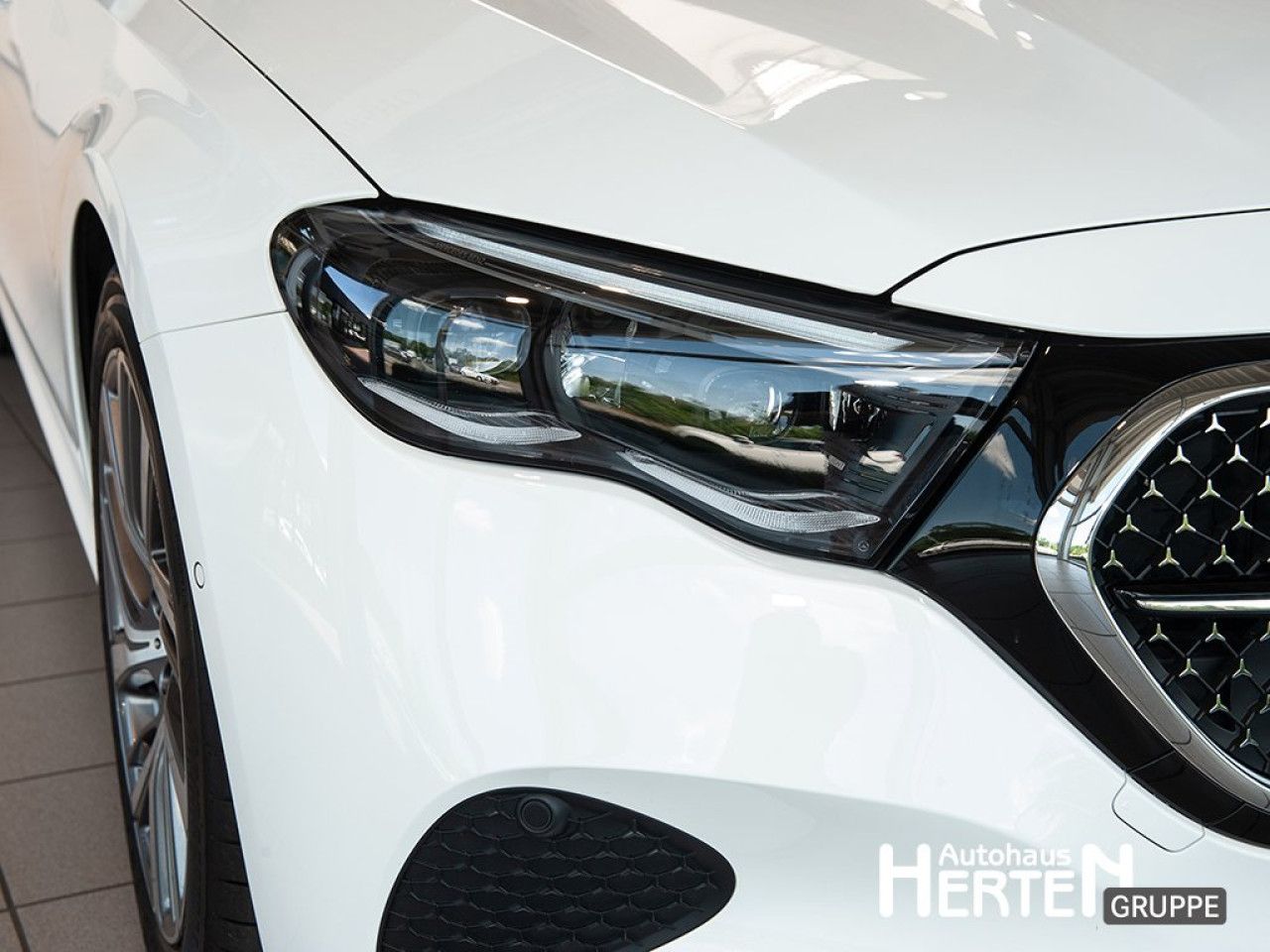 Mercedes-Benz E-Klasse – Bild 14