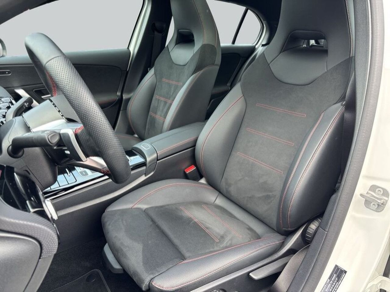 Mercedes-Benz A-Klasse – Bild 11