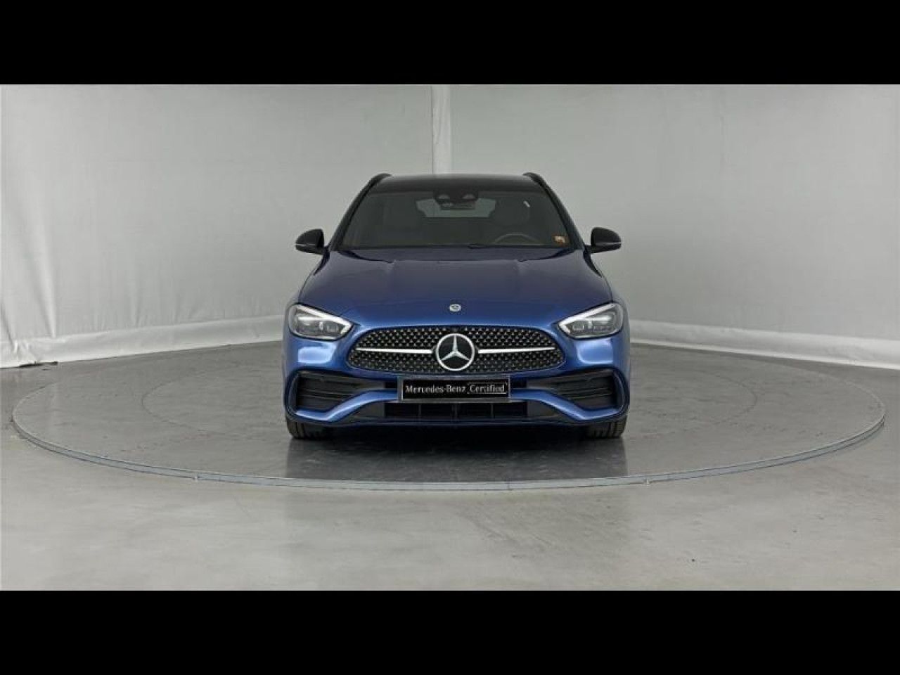 Photo du v&eacute;hicule 2 / 18