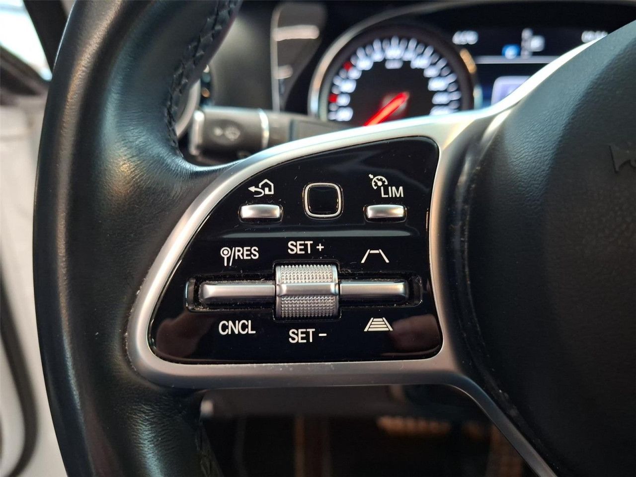 Fahrzeugbild 16 / 26