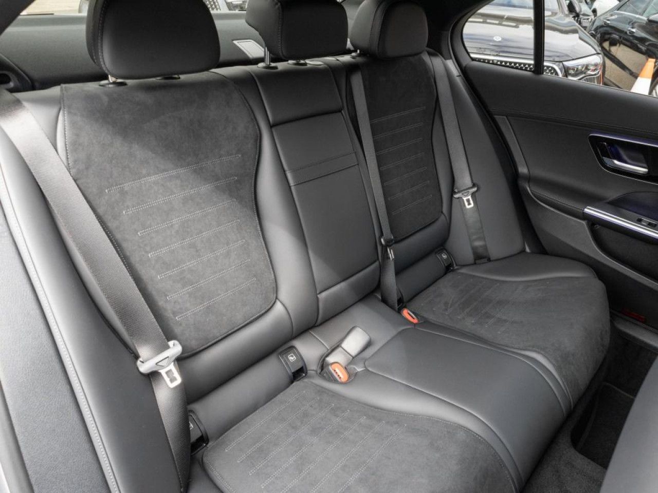 Mercedes-Benz C-Klasse – Bild 4