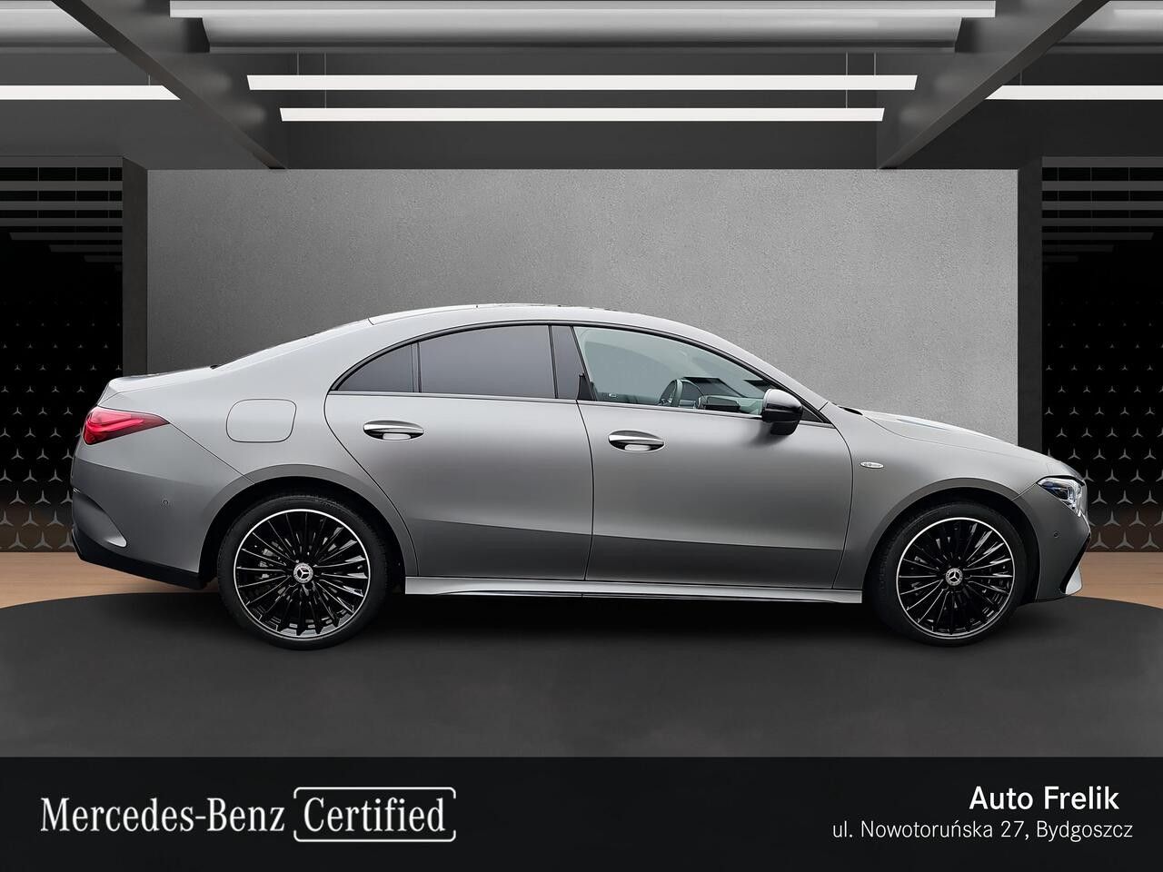 Zdjęcie pojazdu 4 / 21