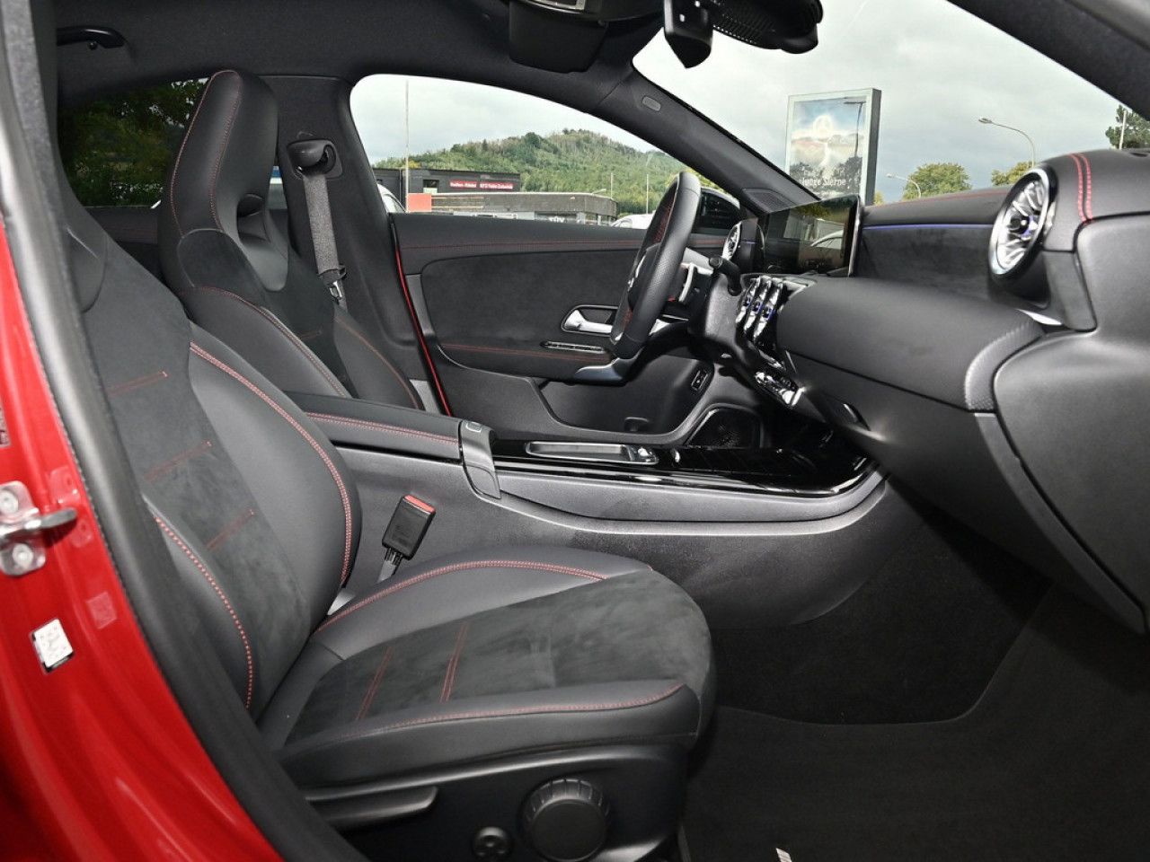 Mercedes-Benz CLA – Bild 2