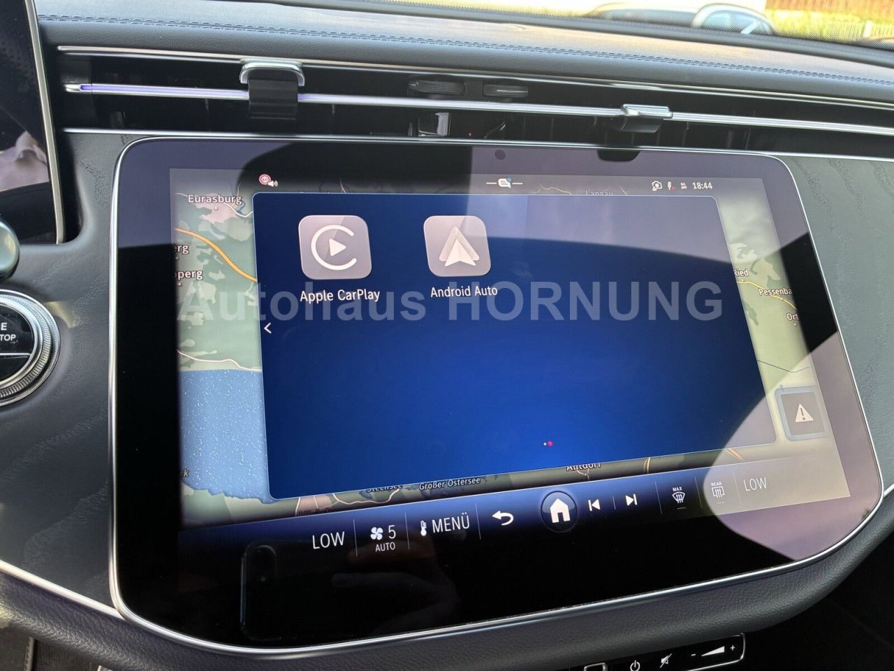 Mercedes-Benz E-Klasse – Bild 11