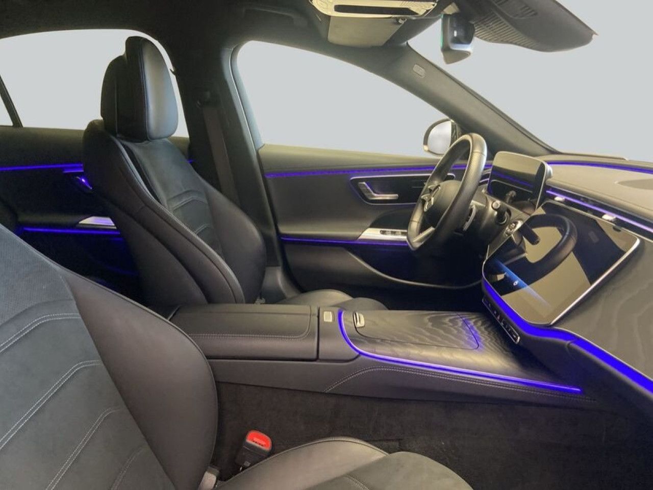 Mercedes-Benz E-Klasse – Bild 15