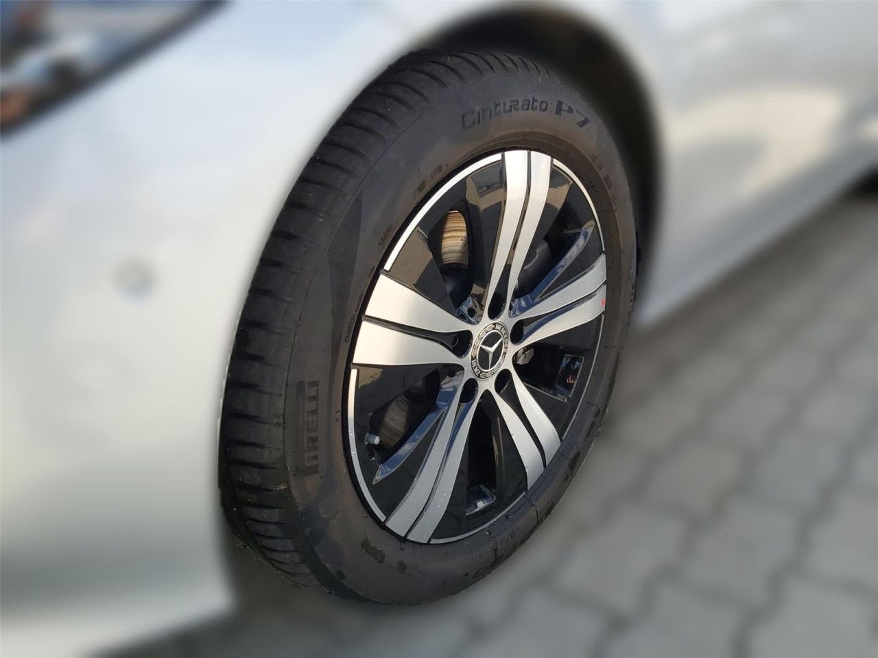 Fahrzeugbild 9 / 26