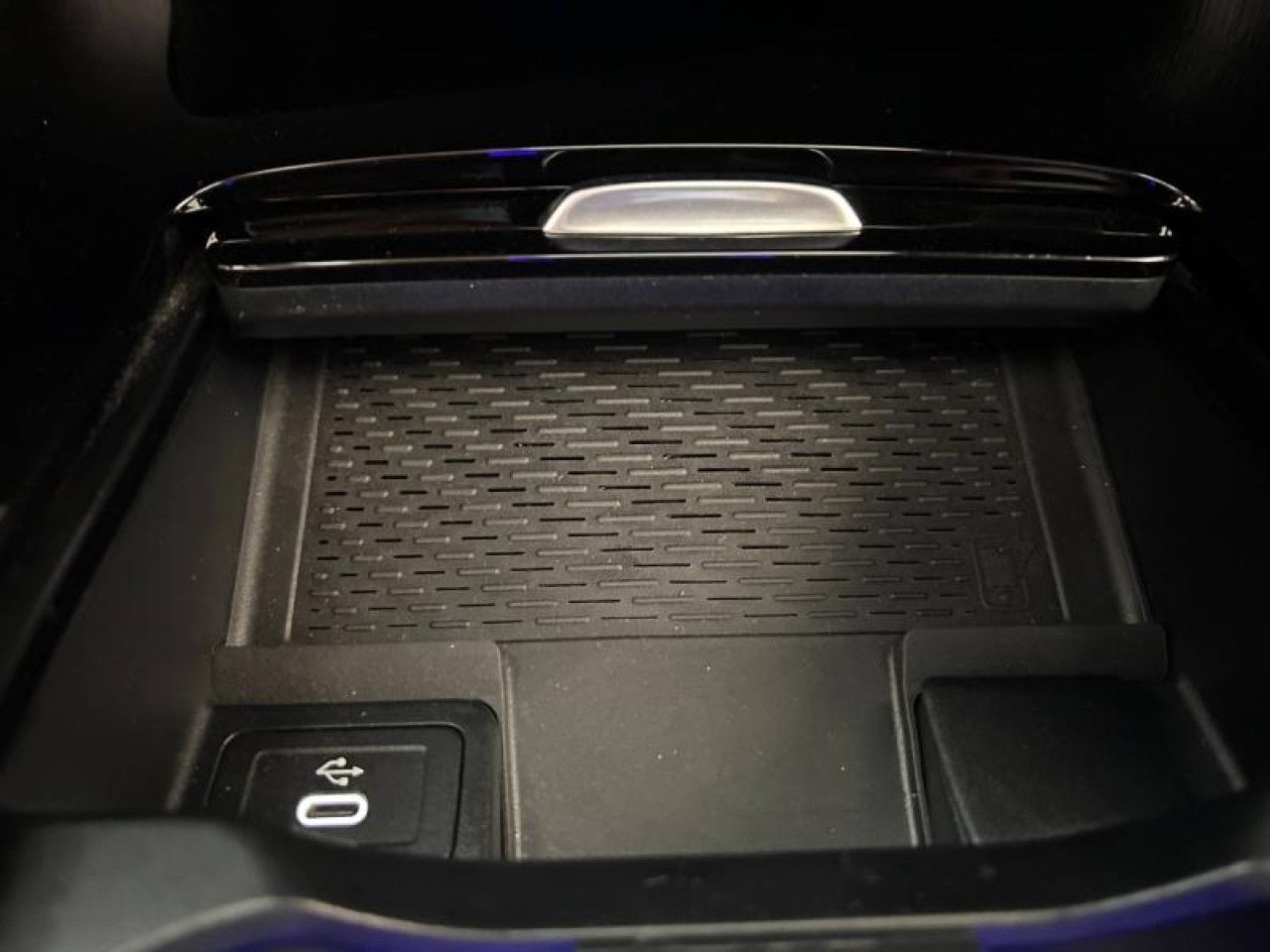 Photo du v&eacute;hicule 17 / 18