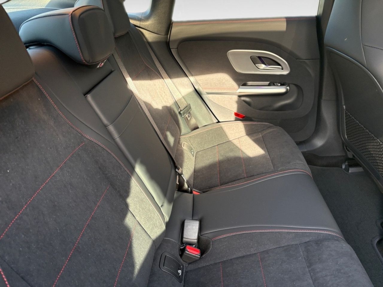 Mercedes-Benz CLA – Bild 8
