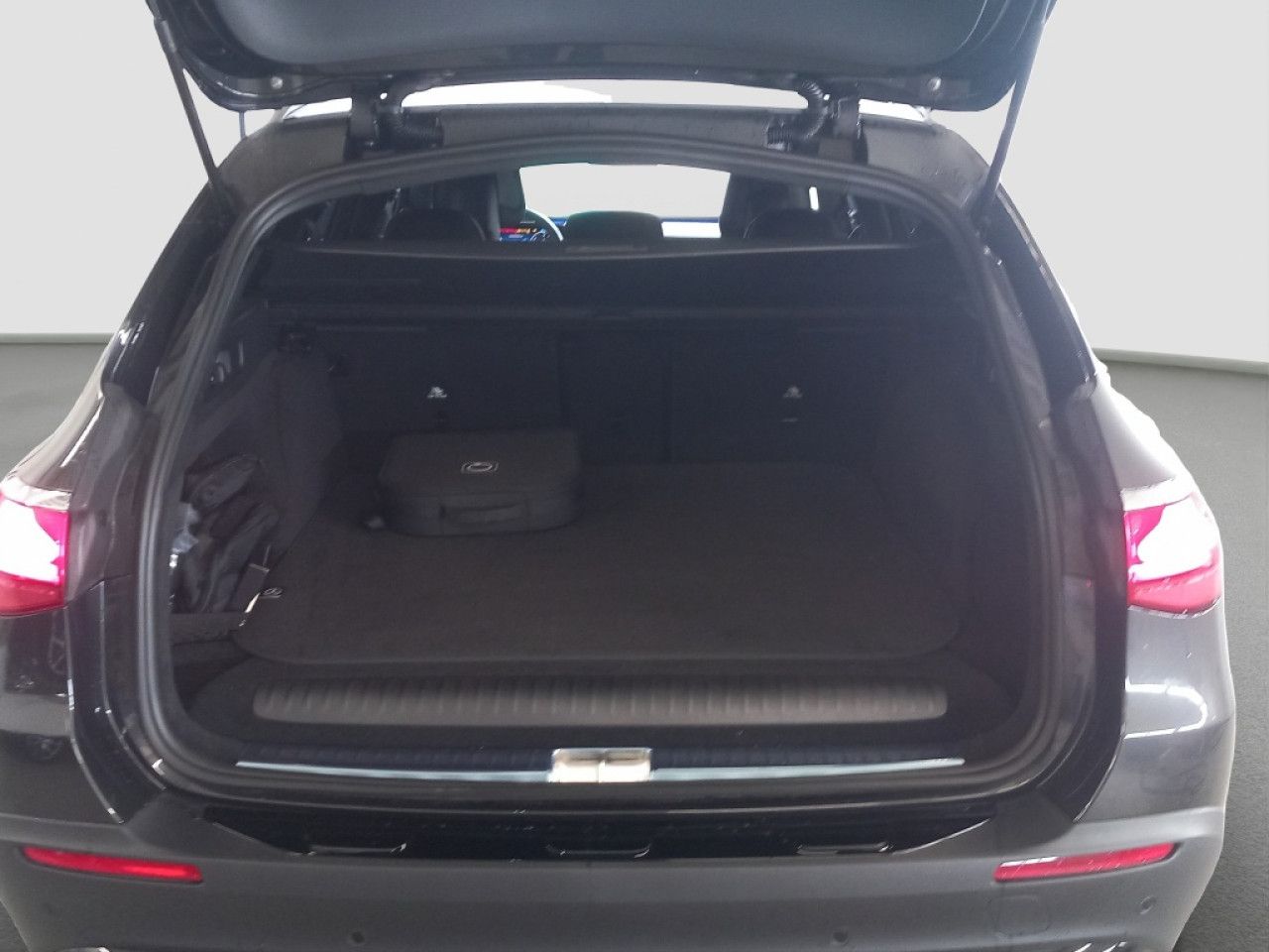 Mercedes-Benz E-Klasse – Bild 14