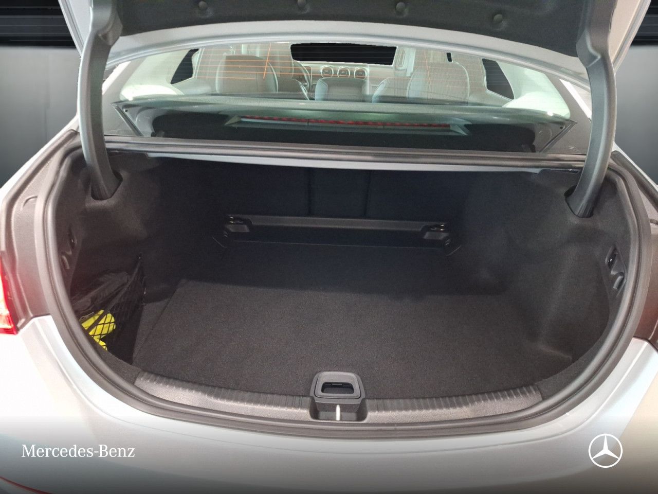 Mercedes-Benz C-Klasse – Bild 18
