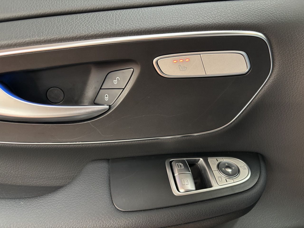 Fahrzeugbild 18 / 29